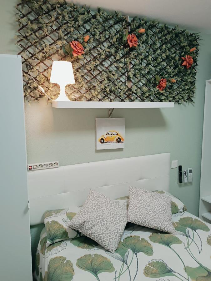 Habitaciones2 Renfe Alicante Luaran gambar