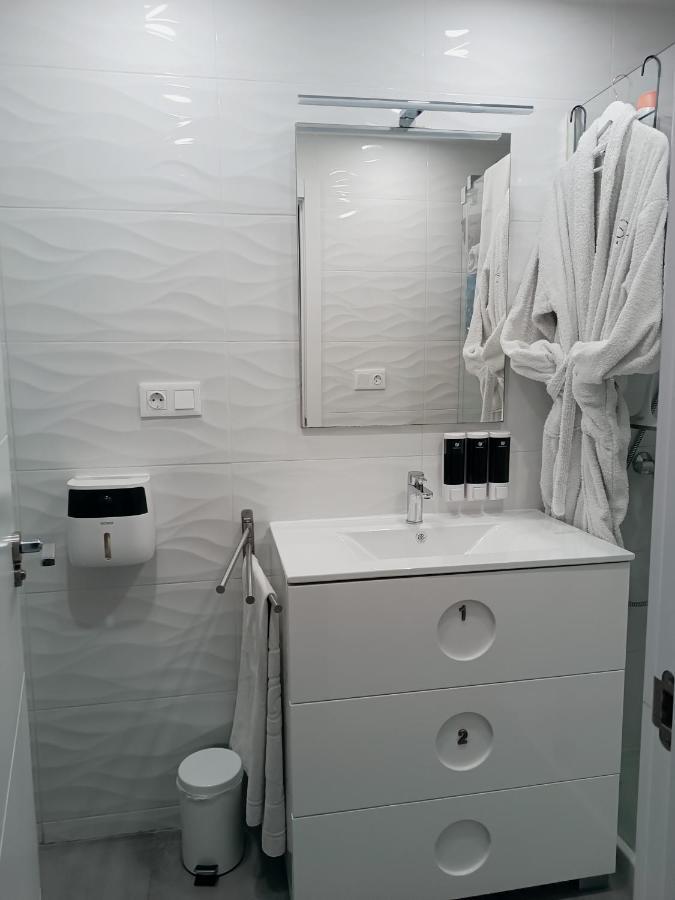 Habitaciones2 Renfe Alicante Bilik gambar
